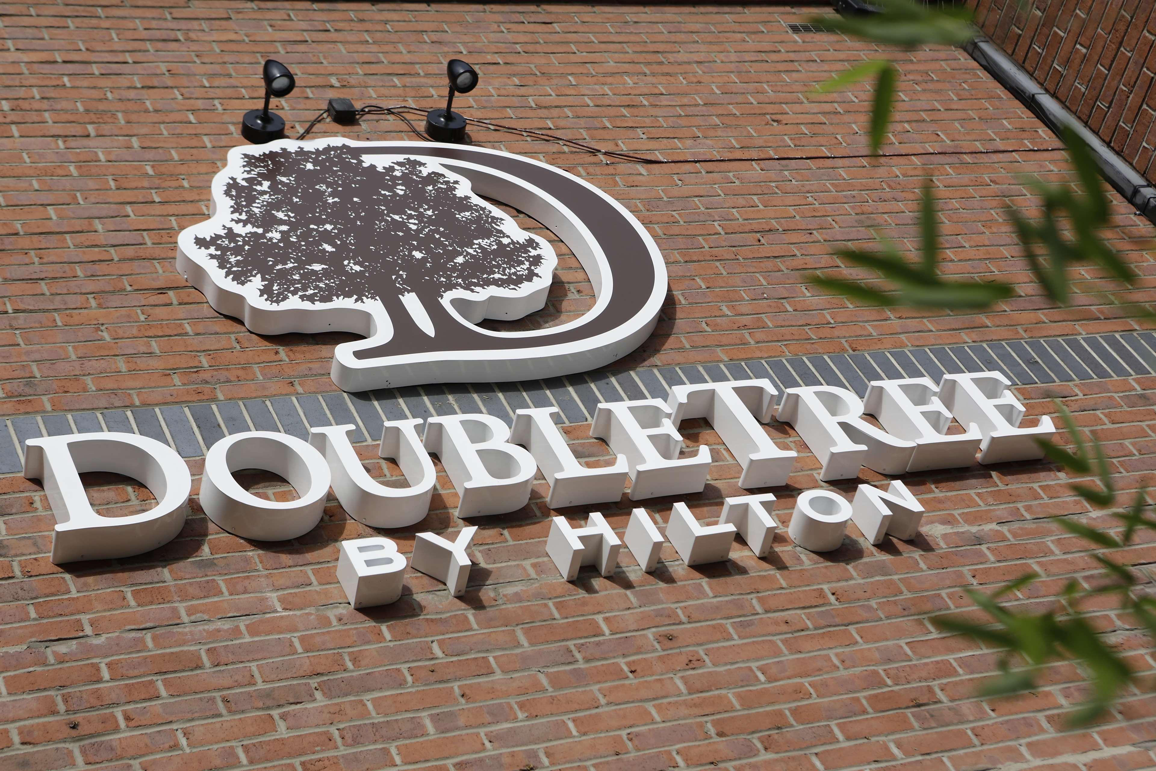 Doubletree By Hilton York Hotel Exterior foto